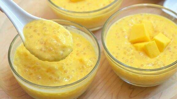 Resep Sago Mango untuk Si Kecil, Creamy dan Segar Abis!