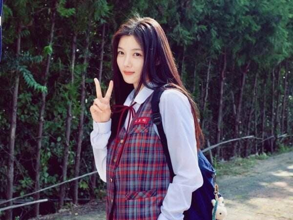 Mengenal Kim Yoo-jung, Pemeran Film Korea &#39;20th Century Girl&#39; yang Sukses Bikin Penonton Baper