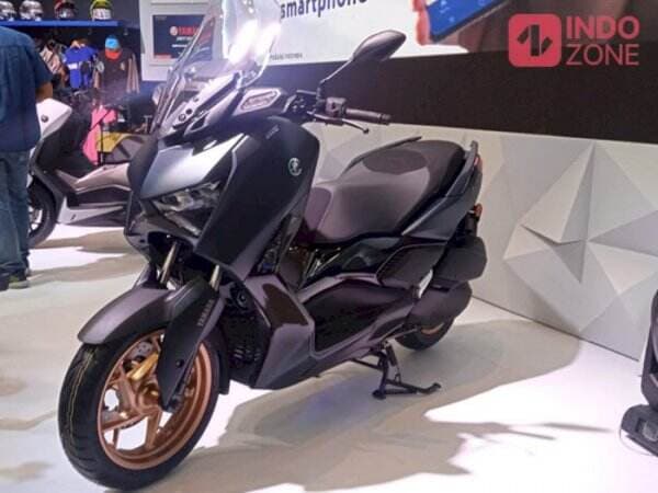 Yamaha Luncurkan XMAX Connected, Speknya Canggih Bisa Terima Telepon, Harganya Rp66 Juta