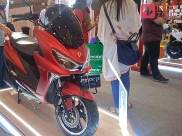 Polytron Keluarkan Motor Listrik Fox-R dengan Sistem Sewa Baterai, Cara Pakainya Gimana? Polytron Keluarkan Motor Listrik Fox-R dengan Sistem Sewa Baterai, Cara Pakainya Gimana?