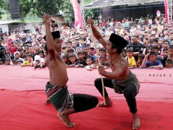 Mengenal Ojhung, Tradisi Khusus Bagi Para Pendekar Situbondo, Apa Tujuannya?