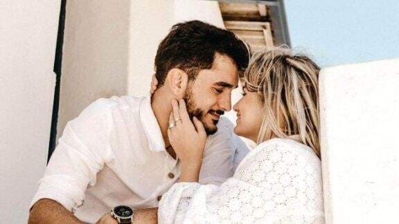 3 Ciuman yang Bikin Suami Ketagihan, Dijamin Sama-sama Puas! 3 Ciuman yang Bikin Suami Ketagihan, Dijamin Sama-sama Puas!