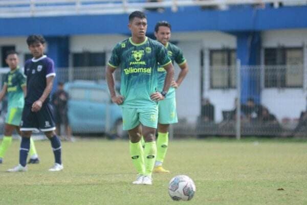 Persib Latihan Bersama FC Bekasi City Disiarkan di Televisi