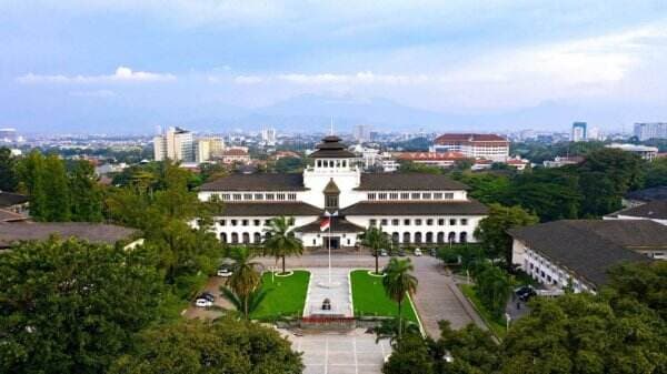 Bandung Surga Wisata di Jawa Barat Hingga Cerita Menarik Dijuluki Paris van Java