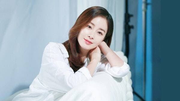 Inilah Artis Korea Usia 40-an yang Terlihat Awet Muda! Apa Rahasianya? Inilah Artis Korea Usia 40-an yang Terlihat Awet Muda! Apa Rahasianya?