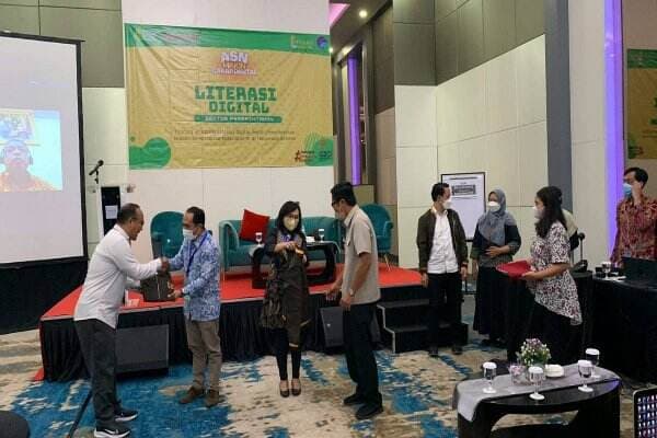 Literasi Digital Mendorong ASN Meningkatkan Kualitas Pelayanan Publik