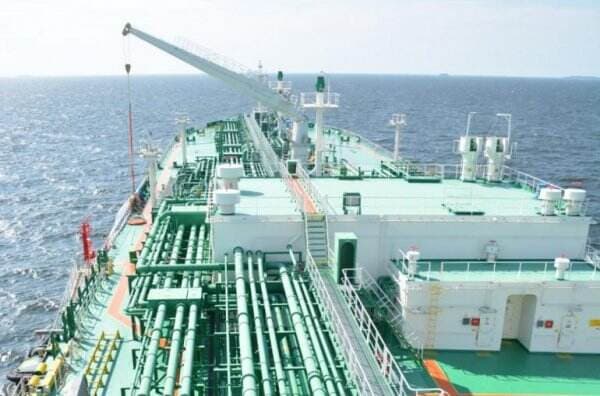 Kurangi Emisi Pertamina International Shipping Atur Kecepatan Kapal