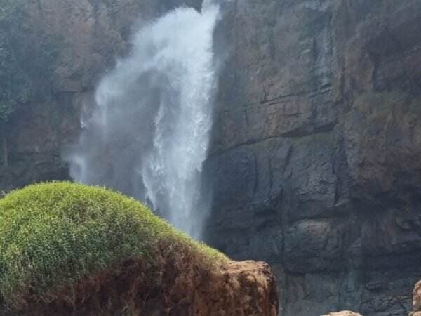 Indahnya Pesona Curug Cimarinjung, Geopark Ternama di Sukabumi yang Diakui UNESCO