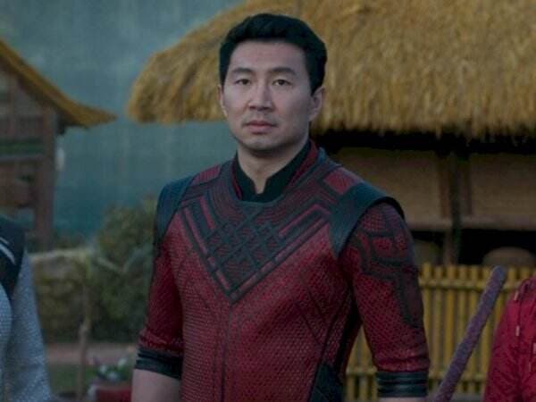 Pemeran Shang-Chi Balas Komentar Soal Film Marvel yang Disebut Sebagai 'Taman Bermain'