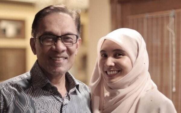 Ayahnya Dilantik Jadi PM Malaysia Ke 10 Putri Anwar Ibrahim Curhat Begini Di IG