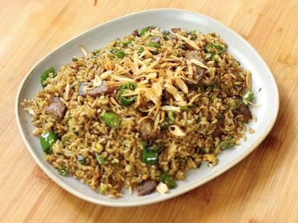 Resep Nasi Goreng Cabai Hijau Ala Solaria, Nikmatnya Nggak Kalah Dari Restoran! Resep Nasi Goreng Cabai Hijau Ala Solaria, Nikmatnya Nggak Kalah Dari Restoran!