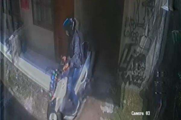 Ditinggal Tidur Sepulang Kerja Pagi, Motor NMAX Pemuda Cikarang Ini Raib Digasak Maling Ditinggal Tidur Sepulang Kerja Pagi, Motor NMAX Pemuda Cikarang Ini Raib Digasak Maling