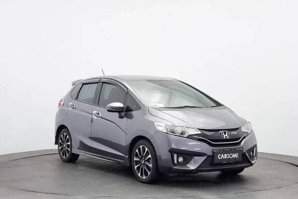 Harga Mobil Bekas: Honda Jazz RS 1.5 di Bawah Rp 200 Juta