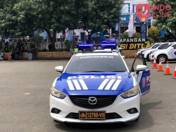 Ini Penampakan Mobil Polisi yang Dipasang E-TLE Mobile, Kameranya di Atas Mobil