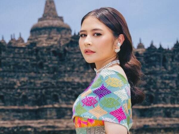 5 Artis Indonesia Pintar dan Berprestasi, Jadi Inspirasi Anak Muda 5 Artis Indonesia Pintar dan Berprestasi, Jadi Inspirasi Anak Muda