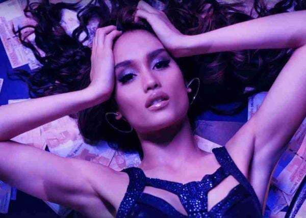 Berperan Jadi Pelacur di 'Scandal 2', Ini Pelajaran yang Didapat Cinta Laura Berperan Jadi Pelacur di 'Scandal 2', Ini Pelajaran yang Didapat Cinta Laura