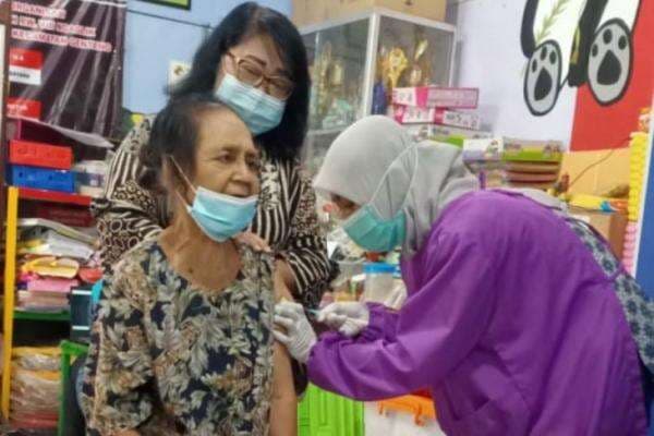 Jadwal Vaksin Covid-19 Terbaru Surabaya, Tersedia Dosis Empat Jadwal Vaksin Covid-19 Terbaru Surabaya, Tersedia Dosis Empat