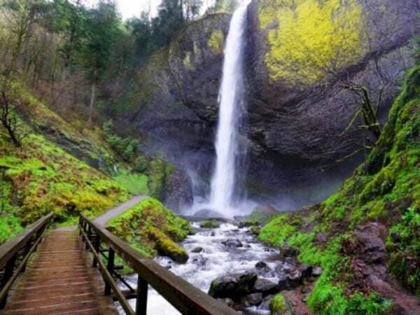 7 Wisata Curug di Sentul yang Populer dan Miliki Pesona Indah