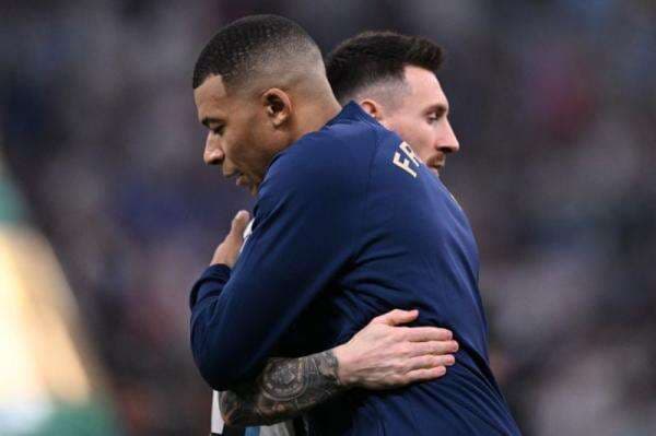 Menebak Hubungan Messi dan Mbappe di PSG Setelah Drama Piala Dunia Menebak Hubungan Messi dan Mbappe di PSG Setelah Drama Piala Dunia