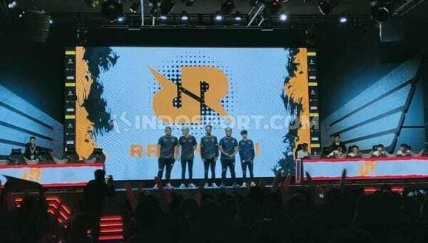 Bertabur Bintang, RRQ Hoshi Resmi Perkenalkan Roster untuk MPL ID S11, Siapa Saja?