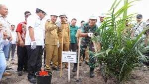 Pemkab Muba MoU Bersama PT GPI, Fasilitasi Kebun Sawit Warga di Muba Pemkab Muba MoU Bersama PT GPI, Fasilitasi Kebun Sawit Warga di Muba