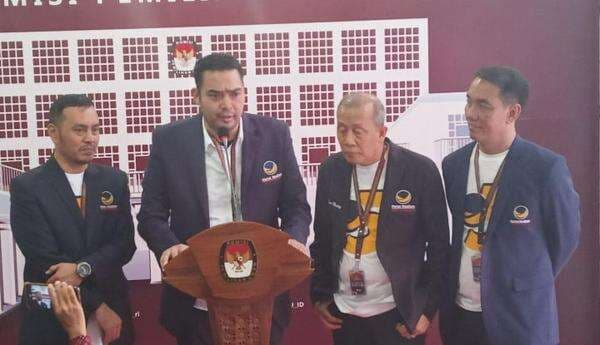 Dua Menteri Kabinet Jokowi dari NasDem Ikut Nyaleg di 2024 Dua Menteri Kabinet Jokowi dari NasDem Ikut Nyaleg di 2024
