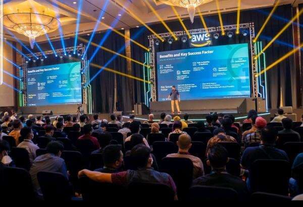 Amazon Web Services (AWS) Indonesia, memberikan layanan semakin baik Amazon Web Services (AWS) Indonesia, memberikan layanan semakin baik