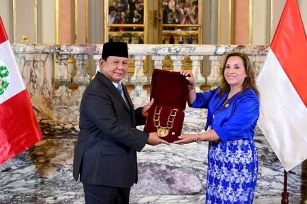 Prabowo Terima Penghargaan Grand Cross of the Order of the Sun of Peru