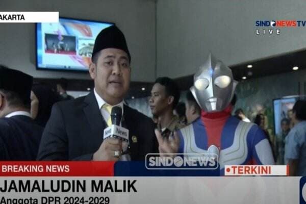 Ultraman Masuk Parlemen, Alasannya Gabut Gara-gara Kehabisan Monster