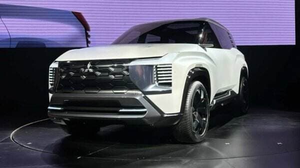 Mitsubishi DST Concept Diperkenalkan, Lebih Ganteng dari Pajero Sport dan Xforce