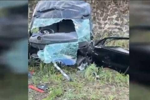 Mobil Pengangkut Wisatawan Ibu-ibu Terjun ke Jurang di Kuningan, 3 Tewas dan 3 Luka Berat