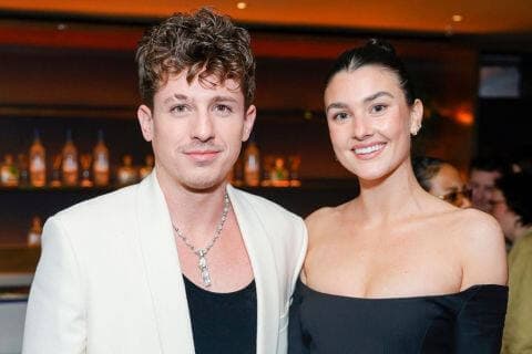 Charlie Puth dan Brooke Sansone Resmi Menikah