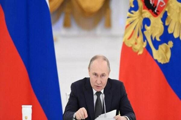 Vladimir Putin Perintahkan Rusia Ubah Doktrin Nuklir, AS Kesal