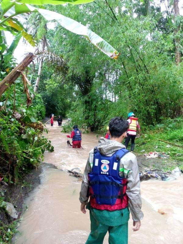 Tiga Bocah SD Hilang Terseret Arus Sungai di Kecamatan Baros Kabupaten Serang