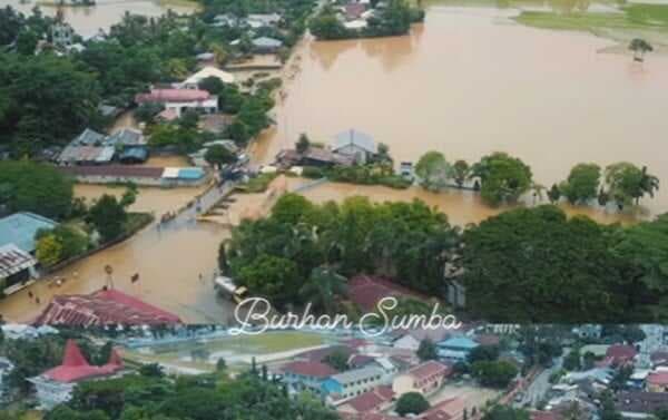 Banjir Genangi Sejumlah Wilayah di Kota Waikabubak, Warga Diminta Tetap Waspada