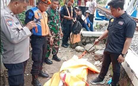 Pria Tanpa Identitas Tewas Tertabrak Kereta Api Argobromo di Dekat Jembatan Krucuk Kota Cirebon