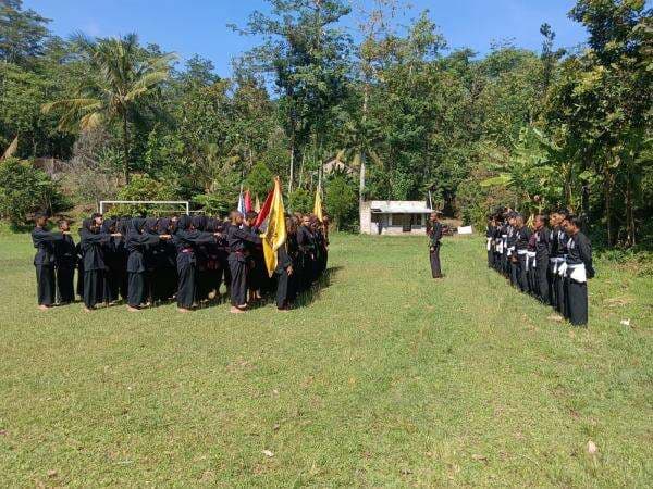 Siswa PSHT ini Rela Lari 10 Kilometer Demi Mengambil  Sabuk Kenaikan Tingkat