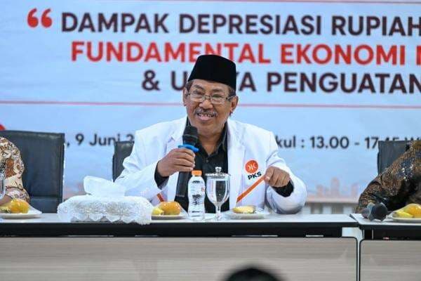 PKS Sebut Sinergi Pemerintah, Dunia Usaha, hingga Masyarakat Kunci Jaga Stabilitas PKS Sebut Sinergi Pemerintah, Dunia Usaha, hingga Masyarakat Kunci Jaga Stabilitas