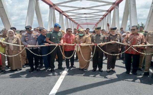 Pembangunan Sempat Ambrol, Jembatan Butuh di Sragen Akhirnya Diresmikan