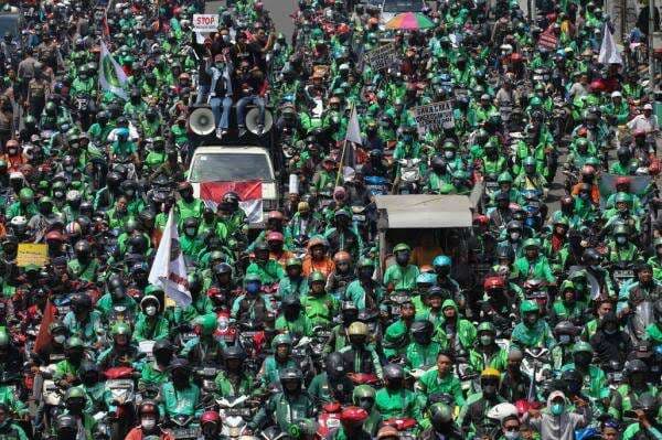 Ratusan Driver Online Bakal Unjuk Rasa 12 Maret Besok, Tuntut Pemberlakuan Kenaikan Tarif Ratusan Driver Online Bakal Unjuk Rasa 12 Maret Besok, Tuntut Pemberlakuan Kenaikan Tarif