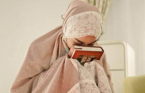 Baca Yasin 3 Kali untuk Jodoh Lengkap dengan Tata Caranya Baca Yasin 3 Kali untuk Jodoh Lengkap dengan Tata Caranya