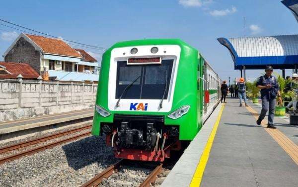 KA BIAS Madiun Dioperasikan, Tiket Rp 40.000, Ini Jadwalnya... KA BIAS Madiun Dioperasikan, Tiket Rp 40.000, Ini Jadwalnya...
