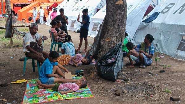 Anak-anak dan Balita Mulai Terserang Sakit di Tenda Pengungsian Korban Lewotobi