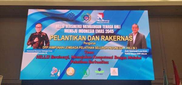 Wamenaker Lantik Pengurus DPP HILLSI Periode 2024-2029