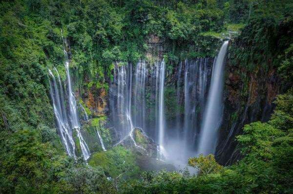 Ditengah Sengkarut Pengelolaan Grojogan Sewu, Wisata Air Terjun Tumpak Sewu Tetap Buka Ditengah Sengkarut Pengelolaan Grojogan Sewu, Wisata Air Terjun Tumpak Sewu Tetap Buka