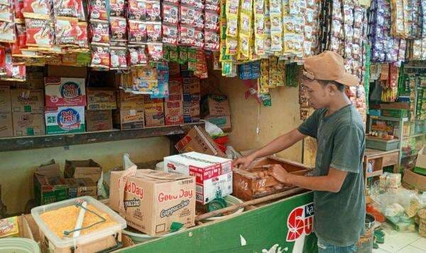 Akhir Tahun, Harga Minyak Goreng dan Telur di Pasar Winongan Melonjak