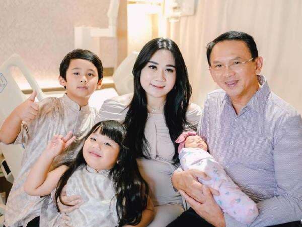 Selamat! Anak Ketiga Ahok dan Puput Nastiti Devi Lahir Sehat Selamat! Anak Ketiga Ahok dan Puput Nastiti Devi Lahir Sehat