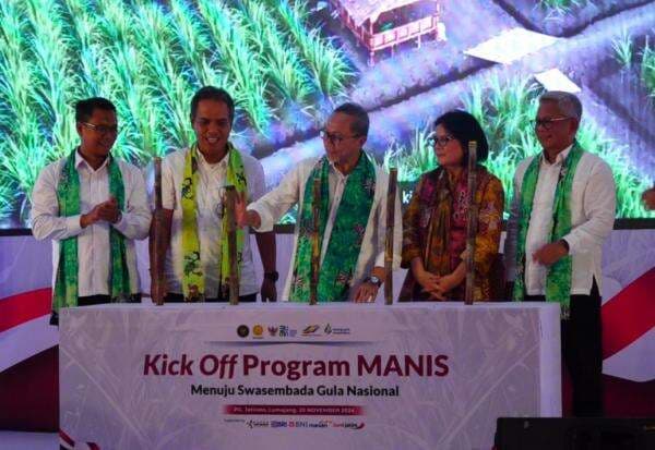 Kick Off Program Manis di Lumajang, Menko Bidang Pangan Targetkan 2027 Swasembada Gula Tercapai