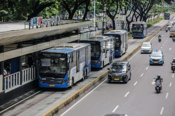 Naik Transjakarta, MRT, LRT Gratis pada 21 dan 24 April 2025 Naik Transjakarta, MRT, LRT Gratis pada 21 dan 24 April 2025