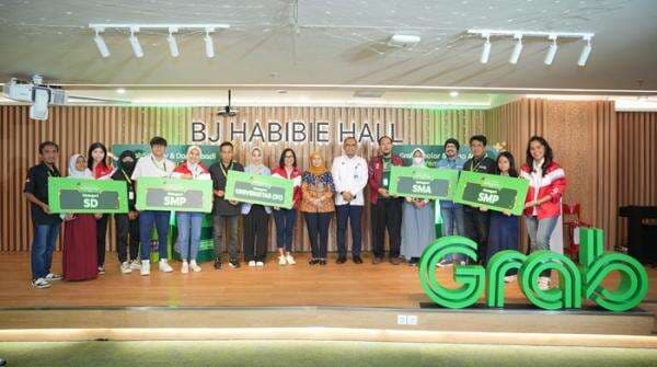 Sebanyak 1.158 Pelajar Terima Beasiswa GrabScholar